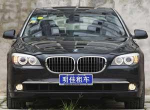 成都租車市場全解析 婚車、商務租車與汽車租賃公司指南